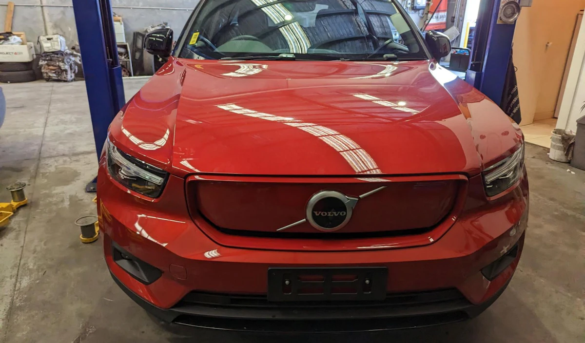 Thumbnail for EV Volvo S60 at Mika Motors